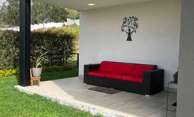 casa moderna 1 año de construcción
