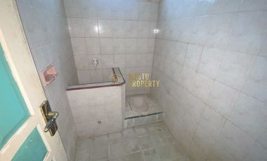 RUMAH SECOND HARGA MURAH DENGAN TANAH LUAS DI BERBAH, SLEMAN