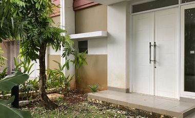 Completely Renovated 2-Bedroom House for Rent in Summarecon Bekasi