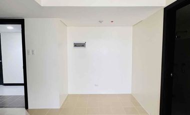 Modern 2 Bedroom For Sale in San Juan near LaSalle, Xavier, MRT3, Cubao, Greenhills, LRT2, Ortigas, Mandaluyong, U-Belt