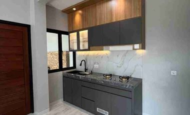 RUMAH BARU MEWAH 2 LANTAI MODERN DALAM CLUSTER EKLUSIF DI PUSAT KOTA WATES