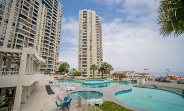 SE VENDE DEPTO EN COND. TRES MARES, CARIBE.