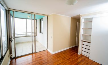 SE VENDE DEPTO EN COND. TRES MARES, CARIBE.