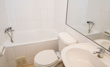 SE VENDE DEPTO EN COND. TRES MARES, CARIBE.