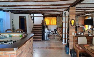 PARCELA MESA SANTOS  DE 2500 METROS CERCA PEAJE CONJUNTO