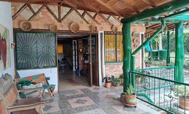 PARCELA MESA SANTOS  DE 2500 METROS CERCA PEAJE CONJUNTO