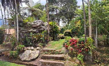 PARCELA MESA SANTOS  DE 2500 METROS CERCA PEAJE CONJUNTO