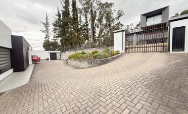 Hermosa Casa en venta en San Joaquín – 5 dormitorios