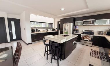 Hermosa Casa en venta en San Joaquín – 5 dormitorios