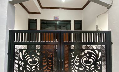 Dikontrakan Rumah 5 kamar tidur daerah Setiabudi karet karya