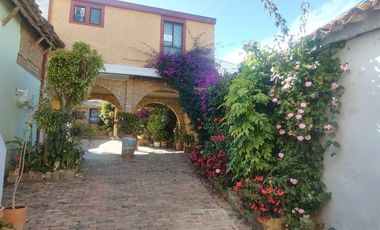 VENDO CASA EN EL CENTRO DE TUNJA