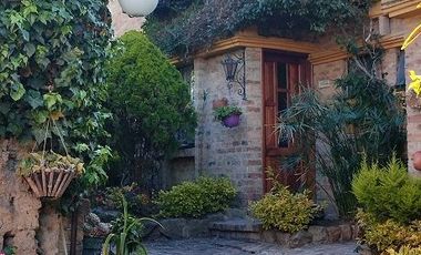 VENDO CASA EN EL CENTRO DE TUNJA