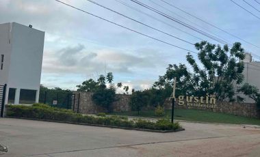 Casa en venta dentro de privada zona sur pte Frac San Agustín