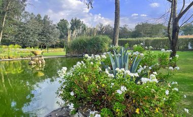 ESPECTACULAR CASA DE VENTA POR HILACRIL TUMABCO!!  PISCINA!!  VISTA!!