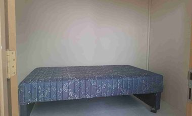 DI SEWAKAN  1 UNIT KAMAR KOS UNTUK SINGLE (PRIA/WANITA) KARYAWAN