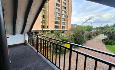 CASA CAMPESTRE EN ARRENDAMIENTO CERCA DE PIEDRA CHIA A770