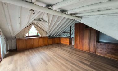 CASA CAMPESTRE EN ARRENDAMIENTO CERCA DE PIEDRA CHIA A770