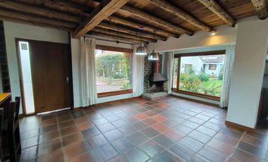 CASA CAMPESTRE EN ARRENDAMIENTO CERCA DE PIEDRA CHIA A770