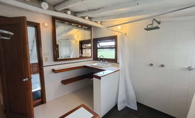 CASA CAMPESTRE EN ARRENDAMIENTO CERCA DE PIEDRA CHIA A770