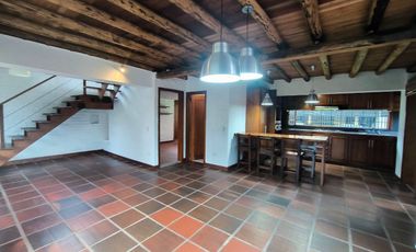 CASA CAMPESTRE EN ARRENDAMIENTO CERCA DE PIEDRA CHIA A770