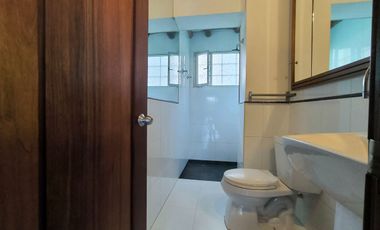 CASA CAMPESTRE EN ARRENDAMIENTO CERCA DE PIEDRA CHIA A770