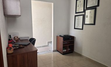 CASA AMPLIADA EN RENTA, MISIONES 1, CERCA AEROPUERTO, PARQUE 2000, TOLUCA