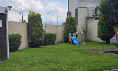 CASA AMPLIADA EN RENTA, MISIONES 1, CERCA AEROPUERTO, PARQUE 2000, TOLUCA