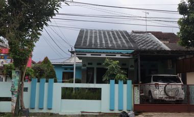 Rumah 3 KT strategis dekat alun alun Purwokerto