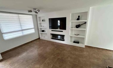 Casa en venta, Avda. Manuel Córdova Galarza, Conjunto Alcázar de Córdova, Pomasqui, Quito