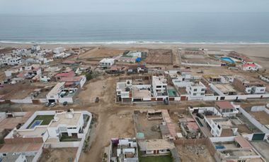 🌊 ¡Terreno En Esquina A 1 Cuadra Del Mar En Punta Negra! 🏝️