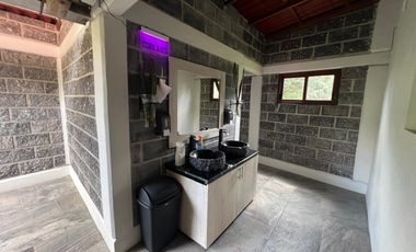 Terreno con 3 cabañas y salón de eventos en Los Capulines, Jalisco