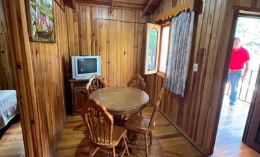 Terreno con 3 cabañas y salón de eventos en Los Capulines, Jalisco