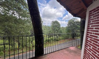 Terreno con 3 cabañas y salón de eventos en Los Capulines, Jalisco