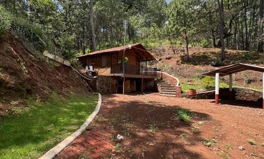 Terreno con 3 cabañas y salón de eventos en Los Capulines, Jalisco