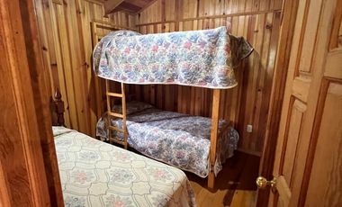 Terreno con 3 cabañas y salón de eventos en Los Capulines, Jalisco