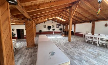 Terreno con 3 cabañas y salón de eventos en Los Capulines, Jalisco