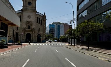 Se Alquila Local Comercial en San Isidro