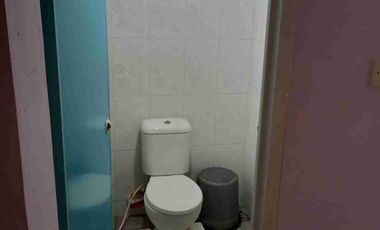 DI SEWA 1 UNIT KAMAR PETAK UTK PASUTRI/KELUARGA