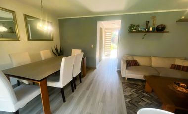 Casa dos pisos aislada  a la venta Condominio Valle Araucarias