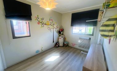 Casa dos pisos aislada  a la venta Condominio Valle Araucarias