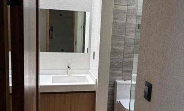 Casa En venta 4 Recámaras con baño completo Altozano