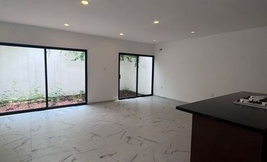 CASA EN EL MORRO, BOCA DEL RIO, VER.