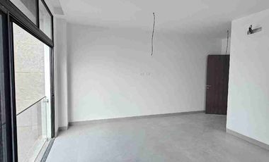HERMOSO DEPARTAMENTO VISTA AL RÍO DE ESTRENO - URB RIONA - KM3. VÍA SAMBORONDON