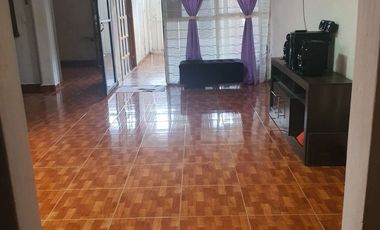 EXCELENTE CASA DE 2 NIVELES