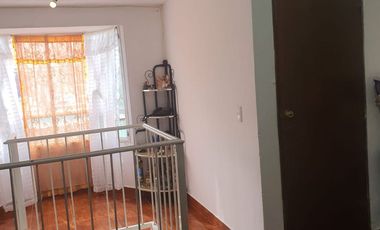 EXCELENTE CASA DE 2 NIVELES