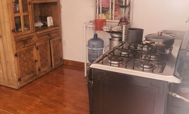 EXCELENTE CASA DE 2 NIVELES