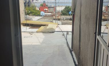 EXCELENTE CASA DE 2 NIVELES