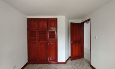 Apartamento en arriendo en Los Alpes