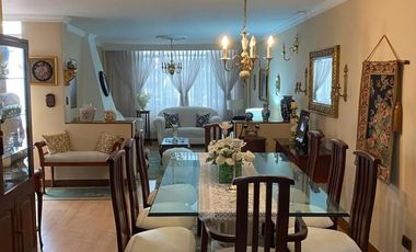 SE VENDE EXCELENTE CASA EN LA ESMERALDA-BOGOTA