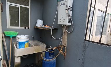 BONITA CASA RECIEN REMODELADA